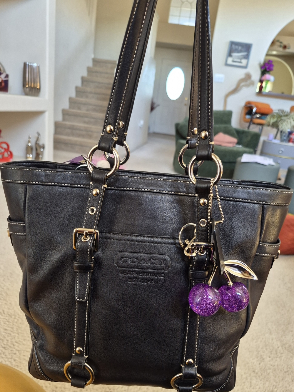 Coach F12343 "Gallery East West" fully zippered Tote/Shoulder Bag W/ Turnlocks